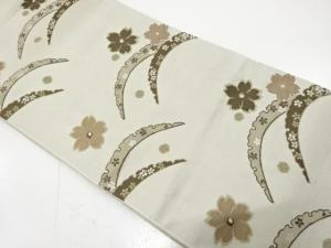 雪芝に桜模様織り出し　全通袋帯